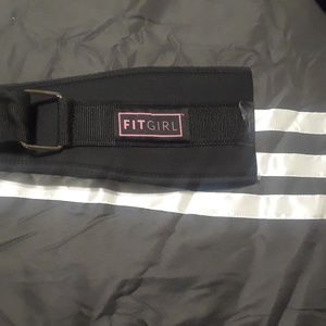 Lifting belt